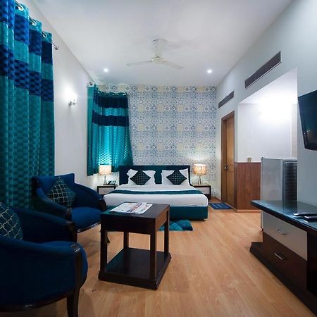 Imperial Apartments Huda City Gurgáon Exteriér fotografie