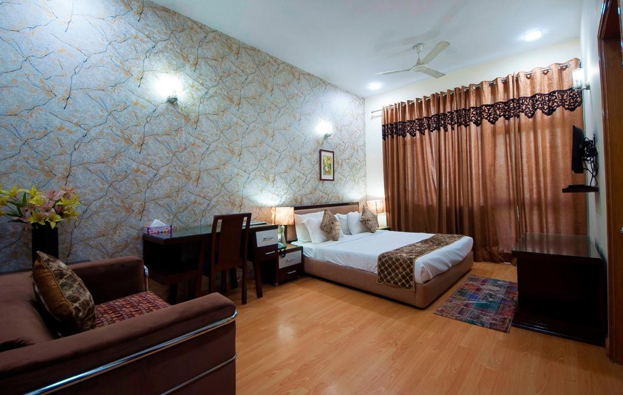 Imperial Apartments Huda City Gurgáon Exteriér fotografie
